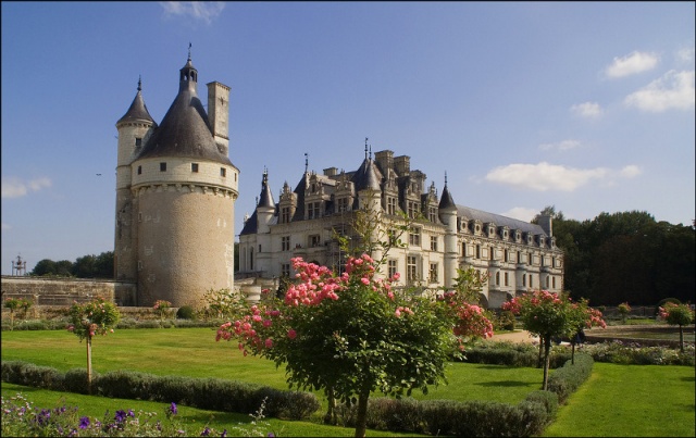 Как стать владельцем старинного замка во Франции