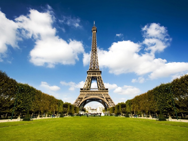 West Park в Париже стал собственностью нового владельца
